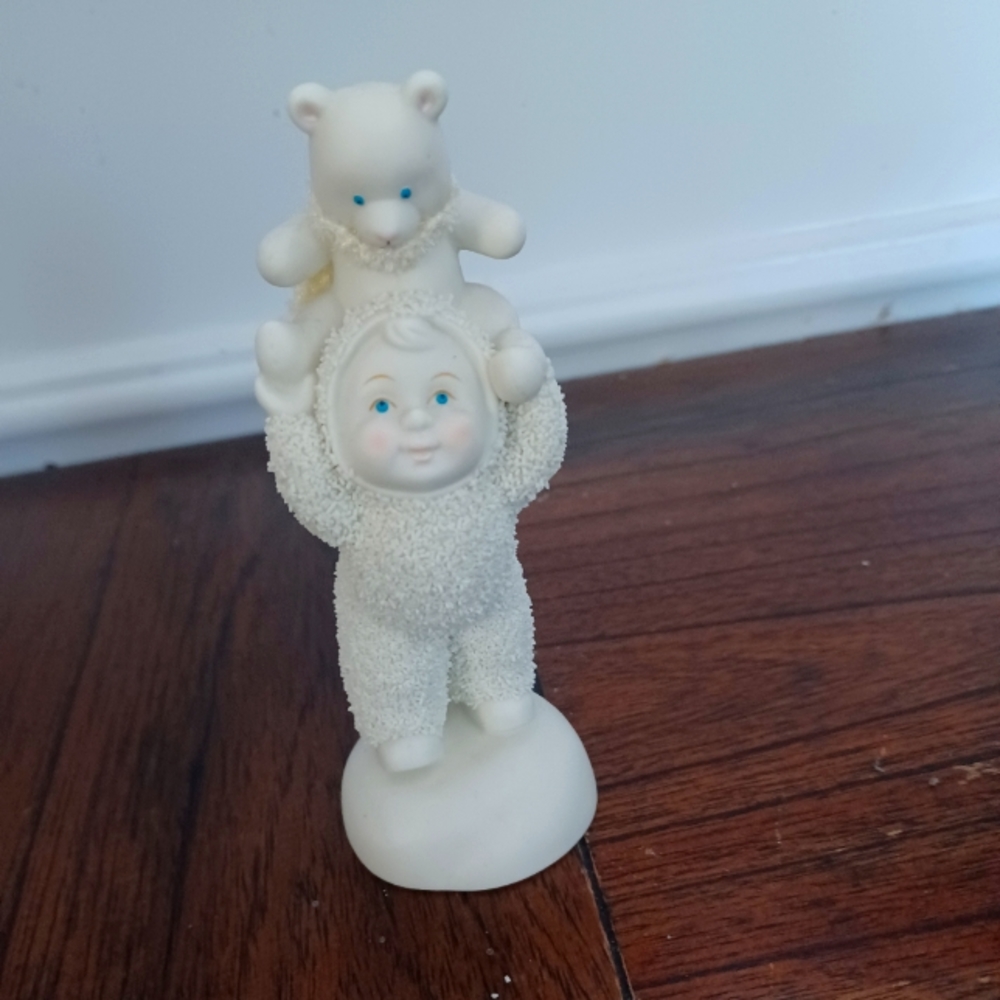 Snow babies figure